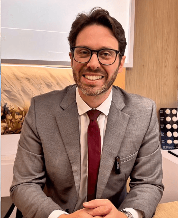 Dr. Elias Dal Moro Maito